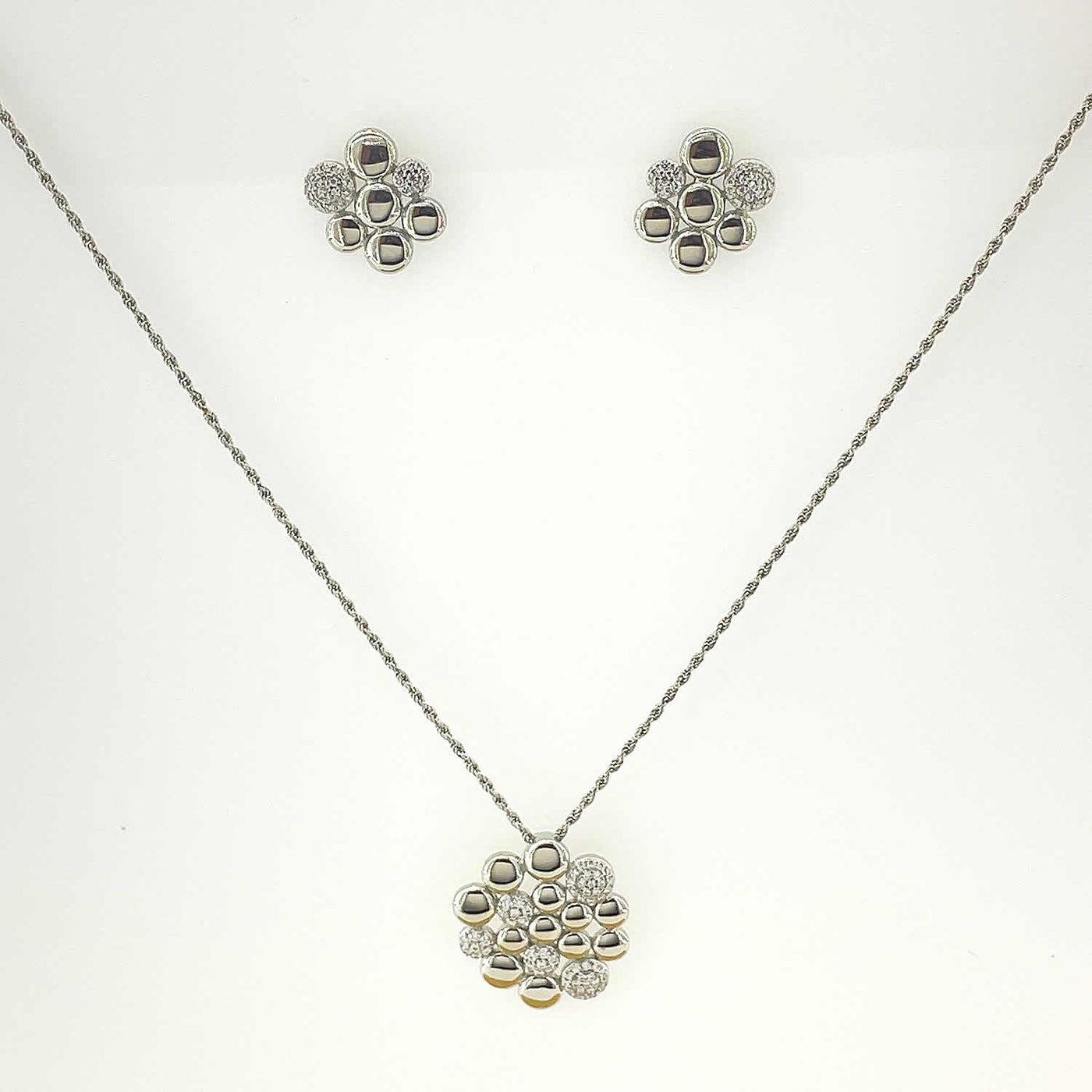 Women's Silver Floweret Blossom Classy Necklace set 92.5 Pure Silver with chain