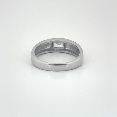 Men's Classy Solitaire Half Matt Half Glossy Ring 92.5 purity silver