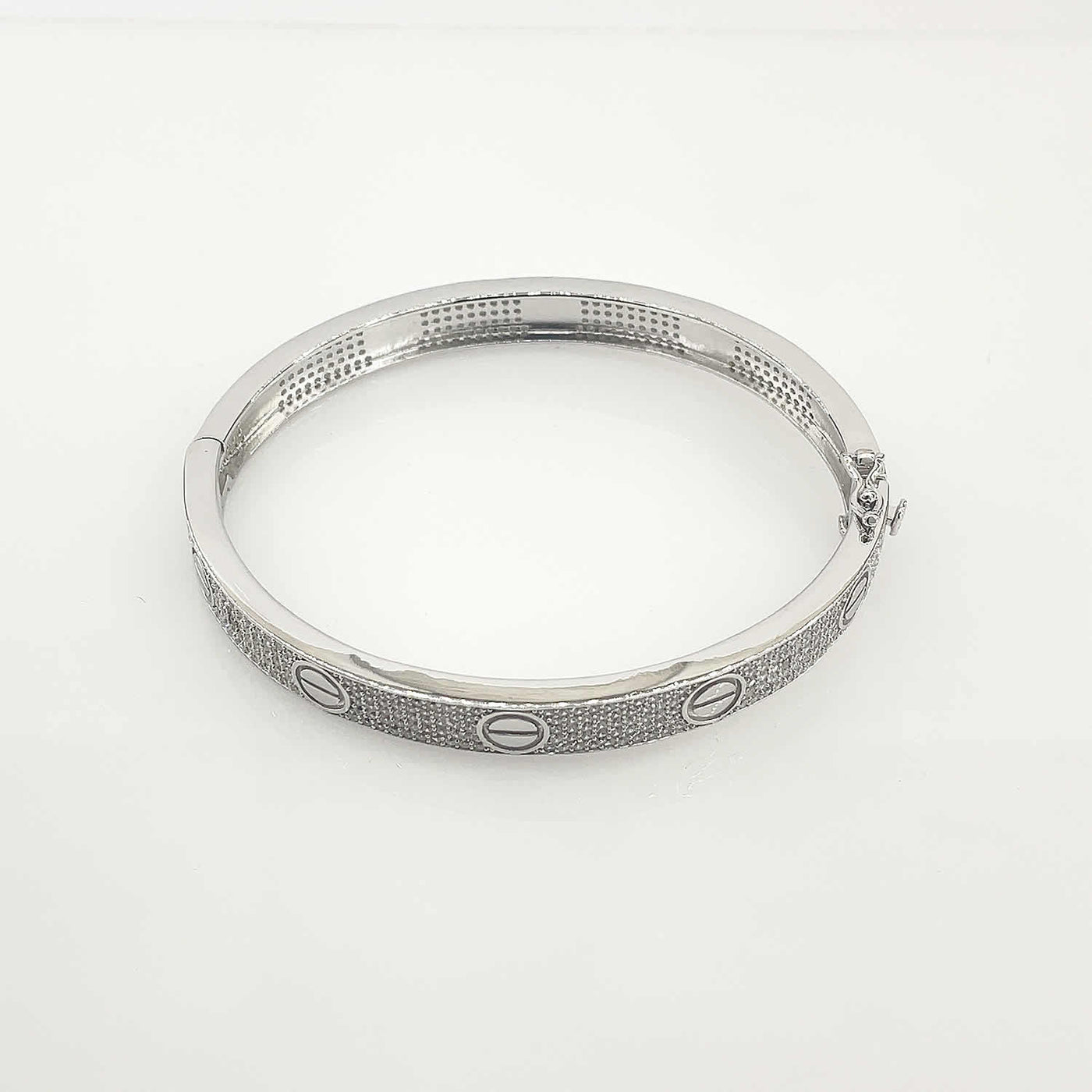 Men's Silver bold Oval Love Bracelet  92.5 Pure Silver