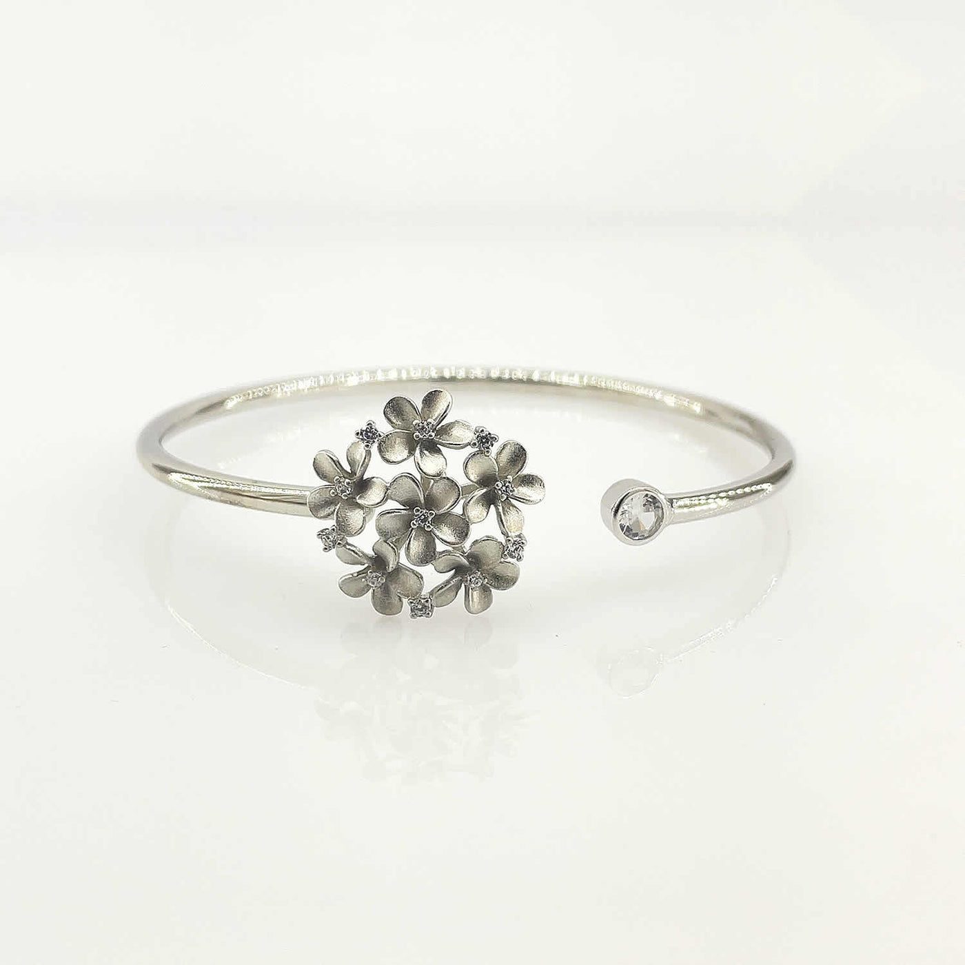 Women's Silver Adjustable cuff style bracelet with one side flower motif 92.5 Pure Silver