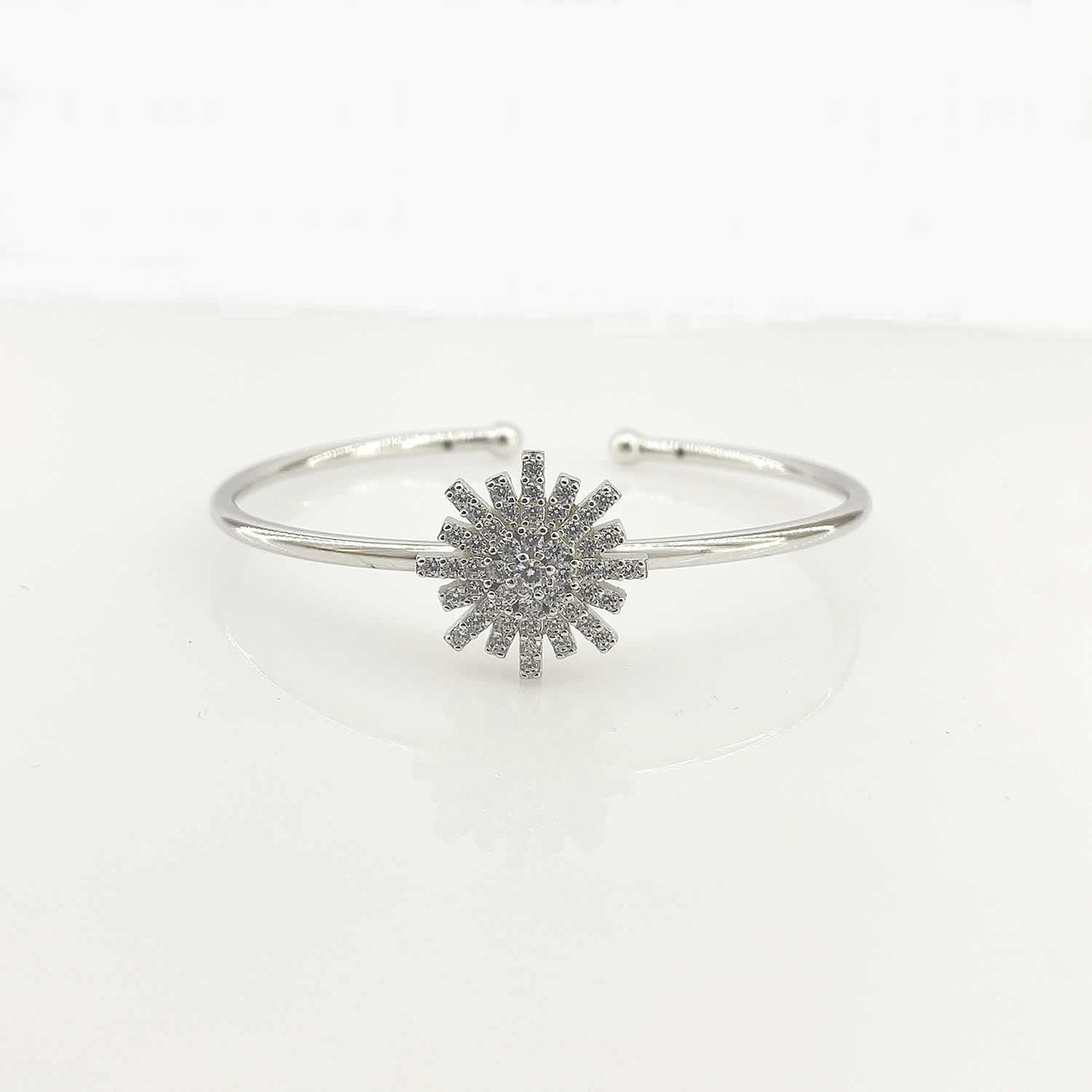 Women's Silver Adjustable cuff style bracelet with Bold flower 92.5 Pure Silver