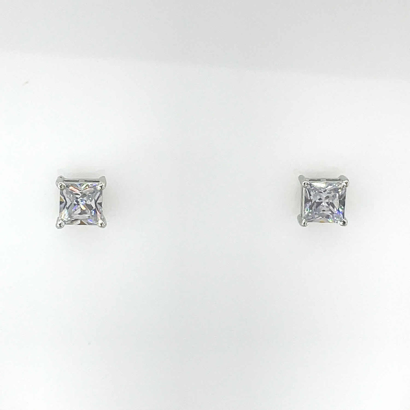 Women's Geometric Square Deep cut Solitaire Stud Earring  92.5 Pure Silver