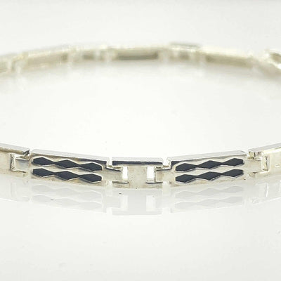 Men's Silver Striking Link Sleek Bracelet Diamond motif 92.5 Pure Silver