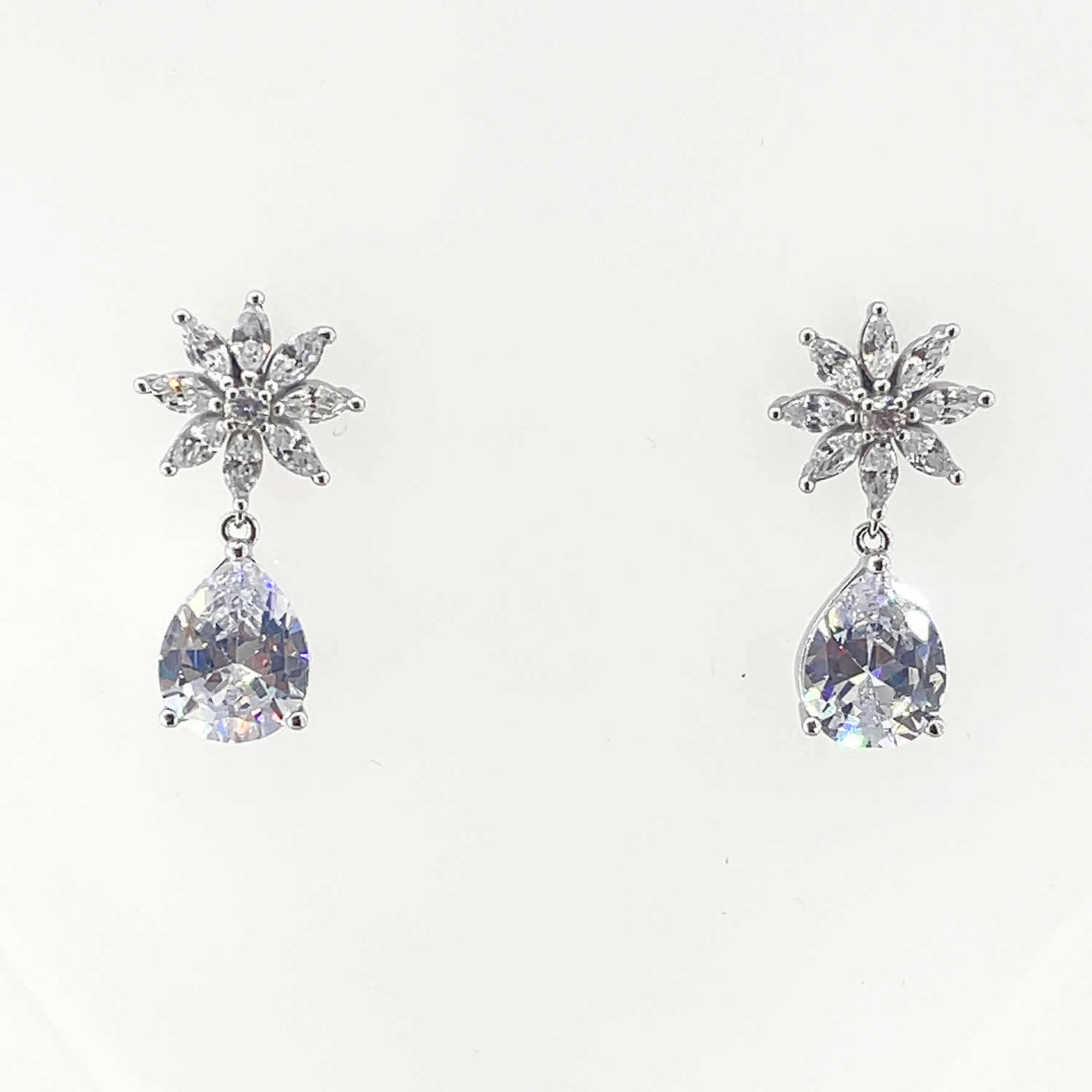 Women's Floweret and Tear Drop Solitaire Dangler Earring  92.5 Pure Silver